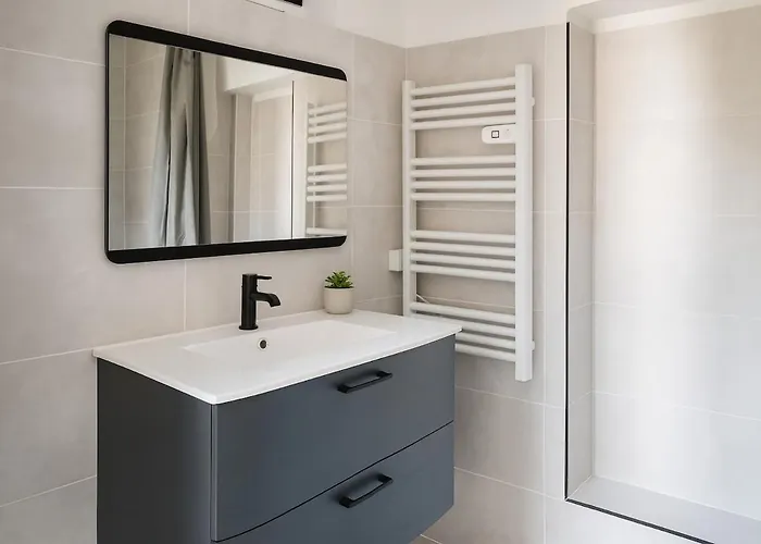 Апартаменты Appart Hotel Chambre Privee Avec Espace Commun Centre Rouen Linge Et Menage Inclus 3 Chambre Privee Руан