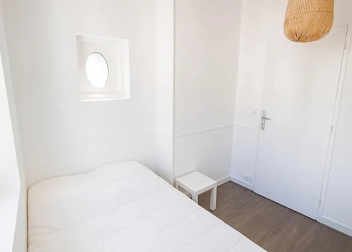 Appart Hotel Chambre Privee Avec Espace Commun Centre Rouen Linge Et Menage Inclus 3 Chambre Privee Апартаменты Руан