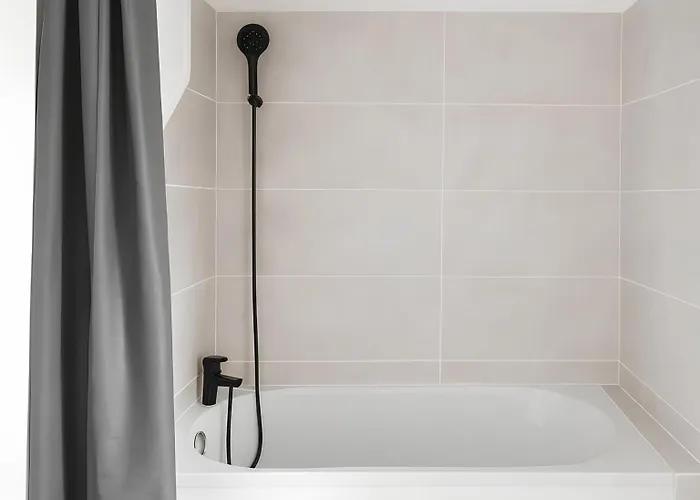 Apartment 3 Privee Avec Espace Commun Centre Linge Et Menage Inclus Privee Rouen